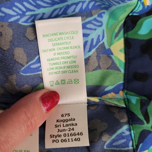 Lilly Pulitzer UPF 50+ Chessie Dress The Hottest Spot Size XS NWOT - Picture 9 of 10